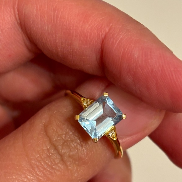 Silver ring - Picture 2 of 2